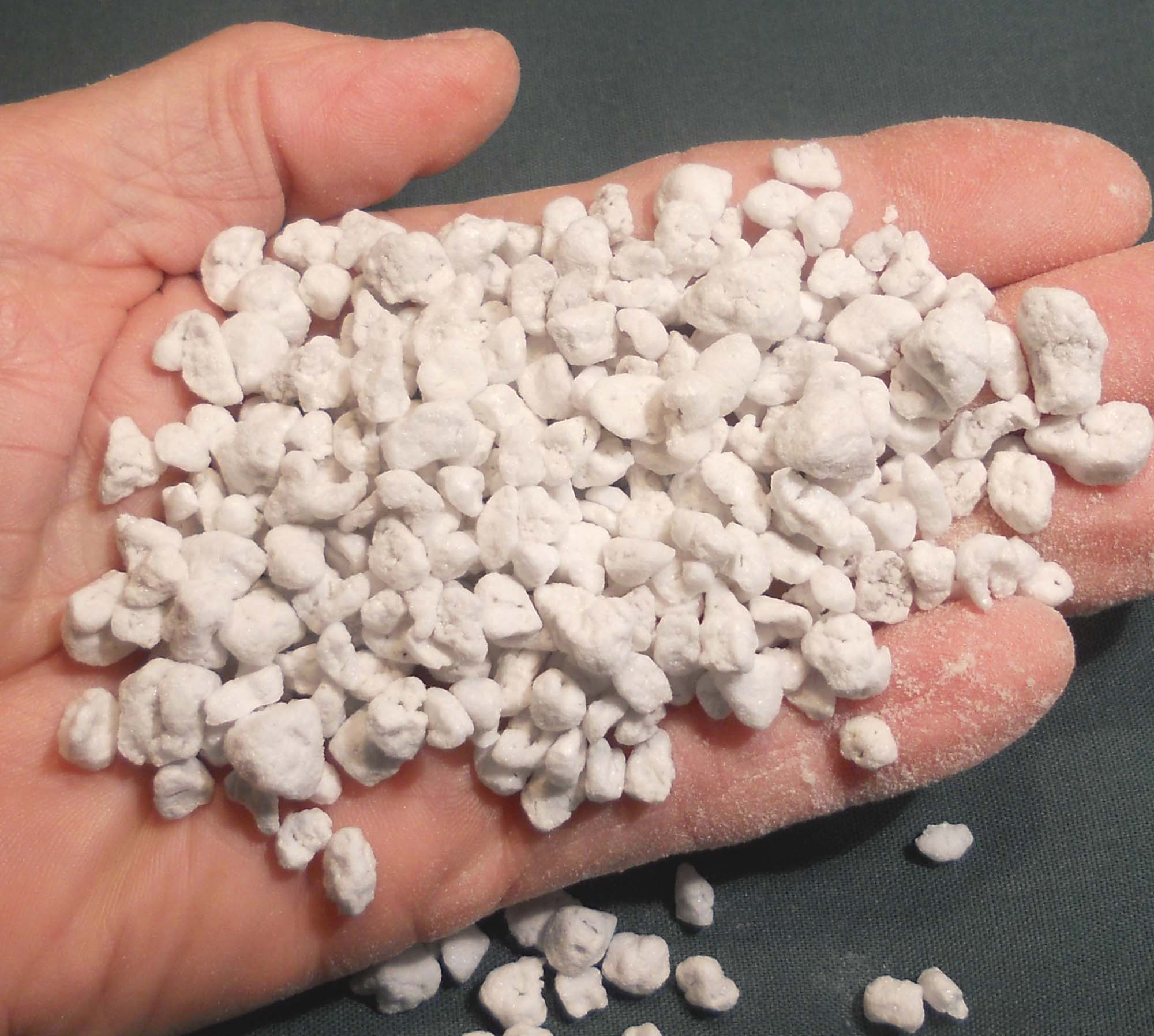 chunky perlite